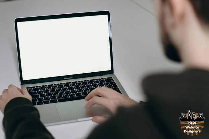 What Property Managers Get Wrong About Their Website and How It Impacts Rent Collection